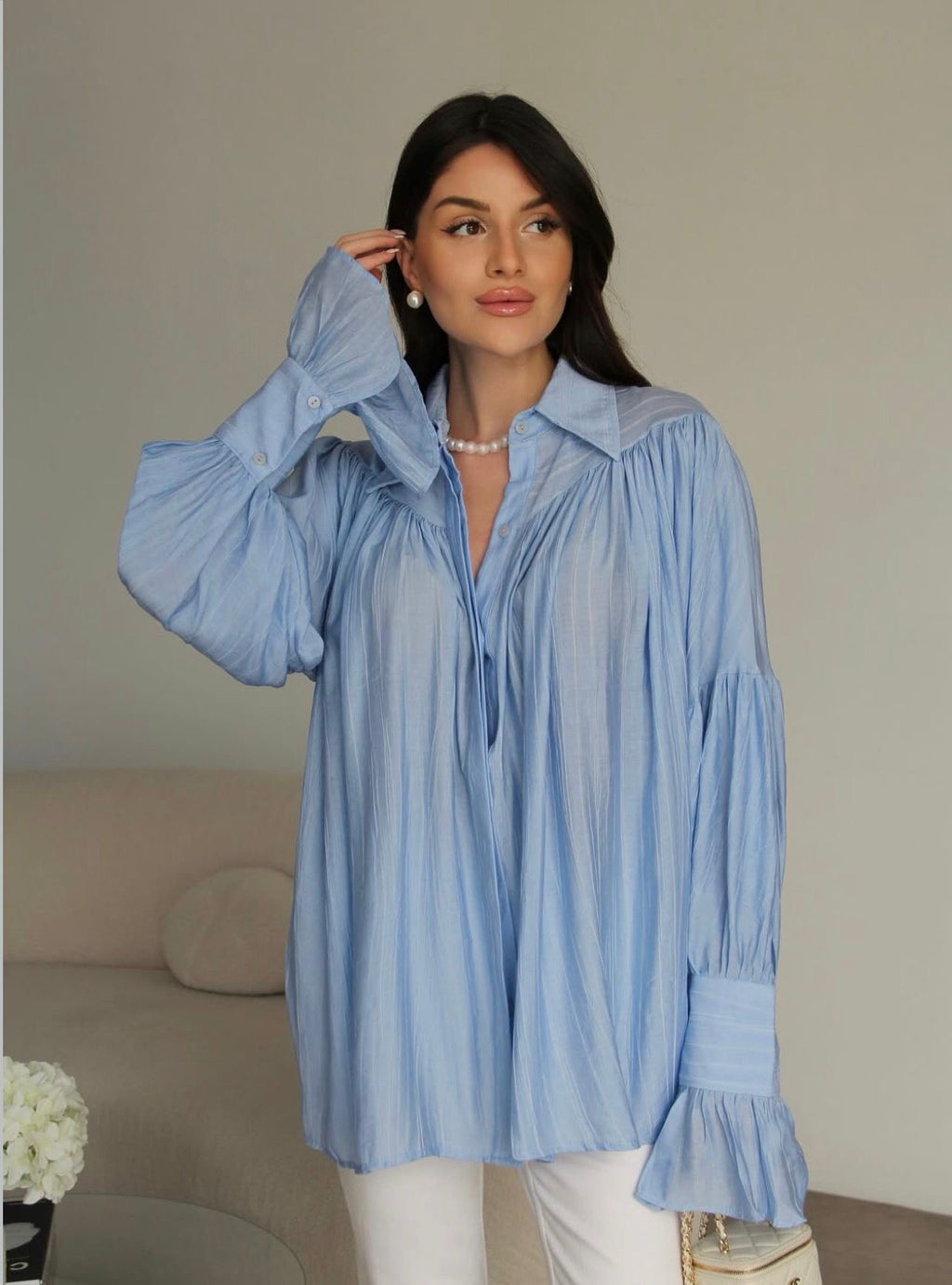Bluse mit Volantärmeln